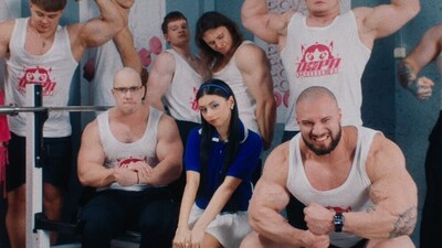 Скачать клип
